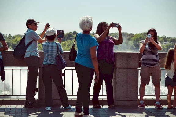 Practical tips for more tourists to use your taxi service