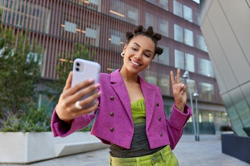 Influencers as a way to massify your taxi business