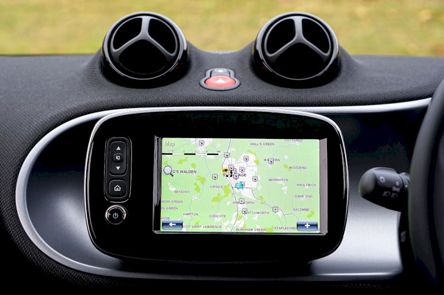Invierte en una app de taxis y delivery para hacer entregas hiperlocales