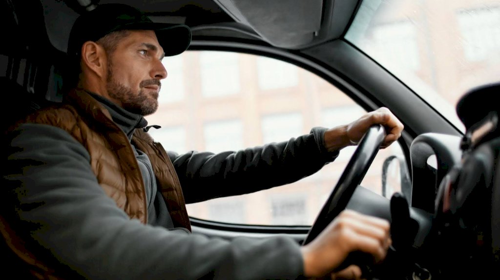 Estrategias clave para atraer conductores a tu software de taxis