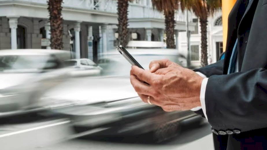 Impulsa tu negocio de taxis con ayuda de las redes sociales