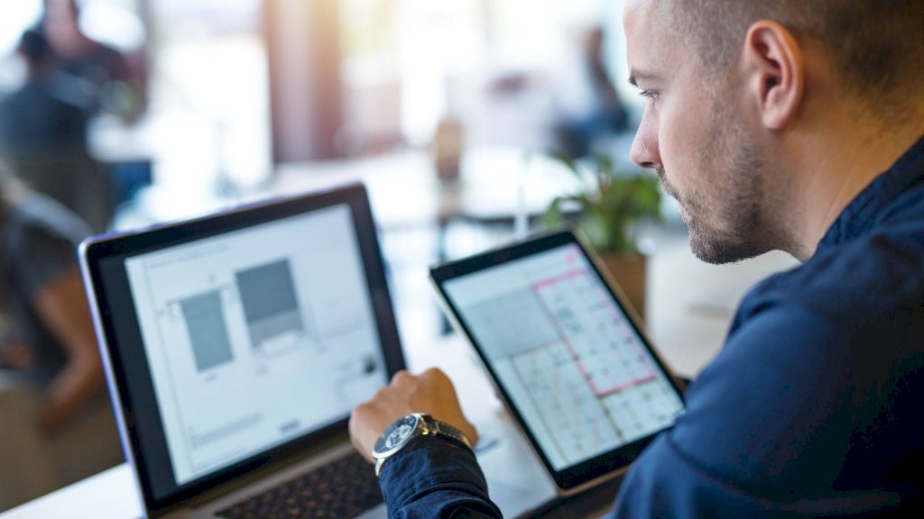 ¿Qué es un software TMS y cómo puede optimizar mi flota?